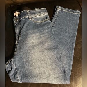 Juicy Couture Skinny Stretch Jeans